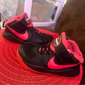 Girls basketball shoes size 12c used but have a lot of life left